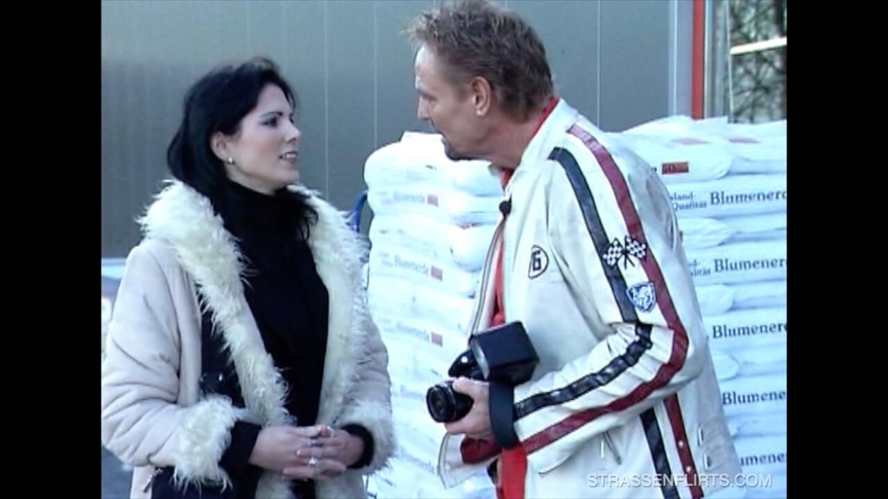 STRASSENFLIRTS 52 Paula Styles