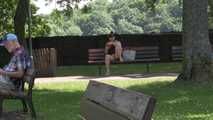 DIP - Unten ohne im Stadtpark