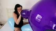 trying to Blow2Pop purple Q24 while sitting on blue GL500