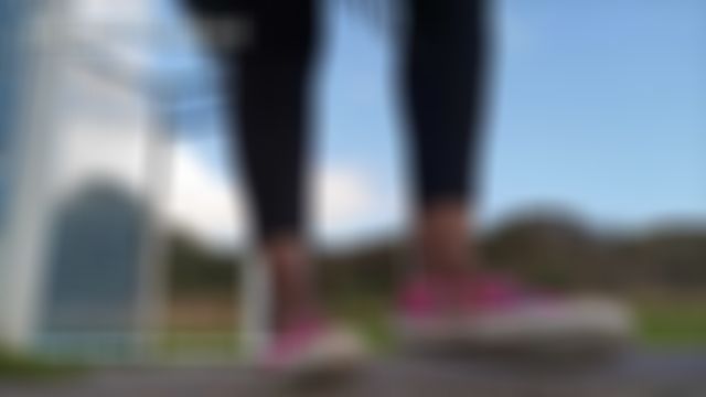 Custom: Walkies with my footslut