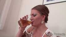 10 beer for a curvy babe