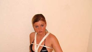 Justine in hohen Stiefeln