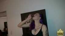 Drunk Siiri in action
