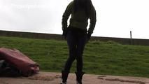 078032 Rachel Evans Pees Off The Farm Trailer