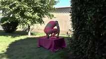 Anal im Garten 