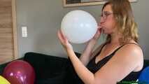 sexy Blow2pop four 12inch and one U12 in bra