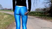 Meine blaue Leggings - 2.Teil