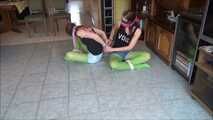Heather und Saskia - Ein Versuch Teil 2 von 4