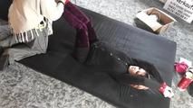 Kim taped 1/4