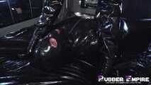 A golden shower for the rubber slave