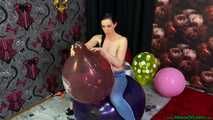 big balloon popping fun