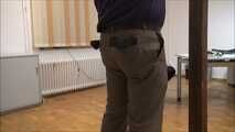 Romina - Überfall im Büro Teil 3 von 8