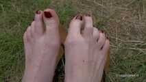 Barefoot and flip-flops
