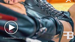 From desk to bondage couch – a clever transformation with wow factor!