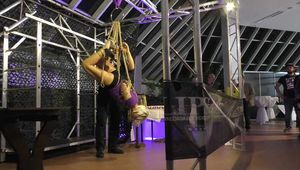 Christmas Special: Getting suspended in public