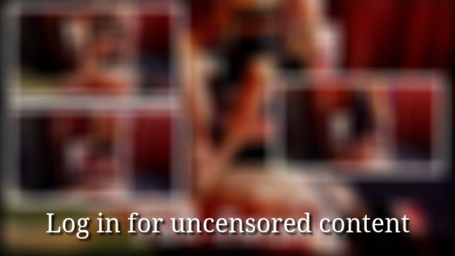  Mistress gives footjoob with her bare feet!