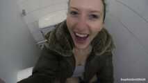 Changing Rooms Pee