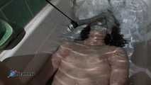 Yasemin's Bathtub BDSM Games