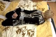 Bambi - Gefesselt zu Hause 1