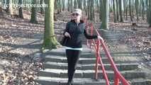152003 Vanessa Pees On The Steps In The Park