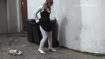 047014 Yassie Slips Up An Alley To Pee