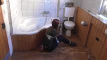 Vanessa in trouble 4