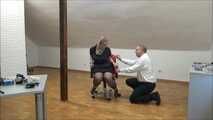 Mara - New prisoner in the office Teil 3 von 8