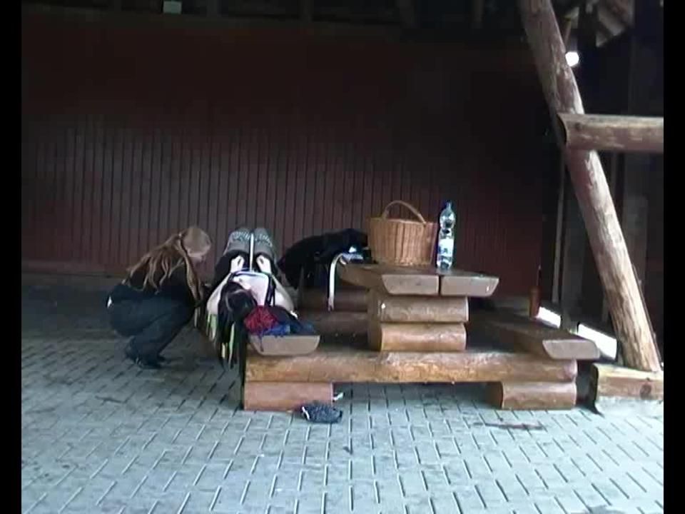 public bondage 2/2