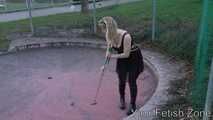 Miniature Golf with Stella