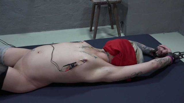 Mit der Ficksäge bearbeitet