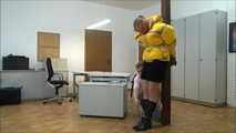 Wunschvideo Nana - Im Büro Teil 6 von 6