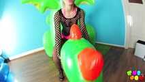 22 Susi and her huge Dragon