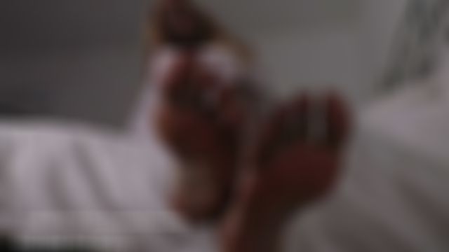 Consummate your love for my feet