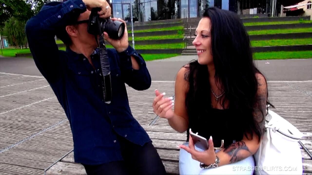 STRASSENFLIRTS 85 Kate Nox