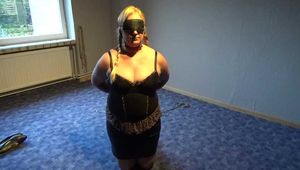 Sie ist eine Stunde in Ketten 5/6