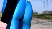 Meine blaue Leggings - 2.Teil