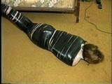 MUMMY WRAPPED  LITTLE HOLLY (D10-3)