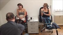 Amy und Bella - Kitzelquiz Teil 3 von 5