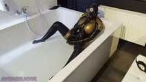 rubberbitch in latex happiness