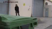 030065 Salma Takes A Long Pee Into The Wheelie Bin