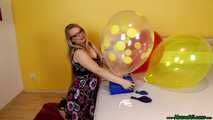 balloon overinflating with the pump and Blow2Pop clear U16 yellow polka dot