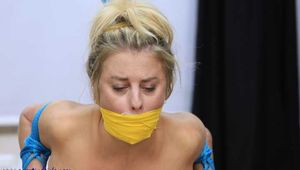 Naked Tamara frogtied