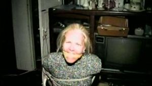 38 Yr OLD CASHIERS K1DNAP CHAIR TIE & CLEAVE GAG (D31-13)