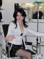 Herrin Nycky im Klinik-Rooms