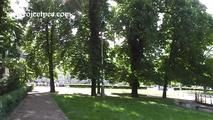 078033 Rachel Evans Takes A pee In The Park