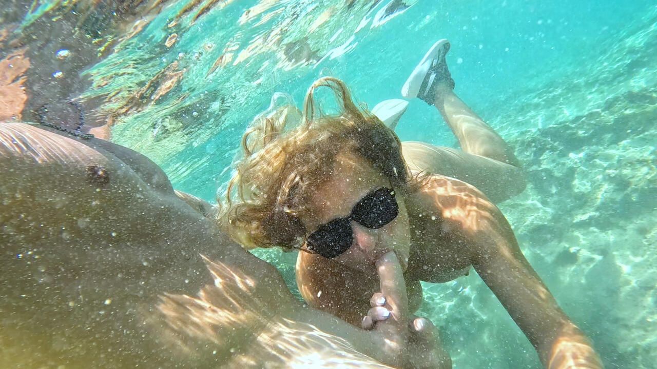 THE NON-MERMAID: Big-Ass Teen Lina Fucked in a Vacation Paradise (Underwater Sex)