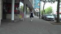 047014 Yassie Slips Up An Alley To Pee
