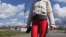 Rote Vinyl-Leggings und Overknees, 5.Teil