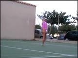 Nacktes Tennis