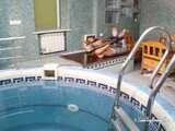Dana & Jenya - zwei Meerjungfrauen im Pool 02